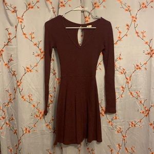 burgundy long sleeve hollister dress